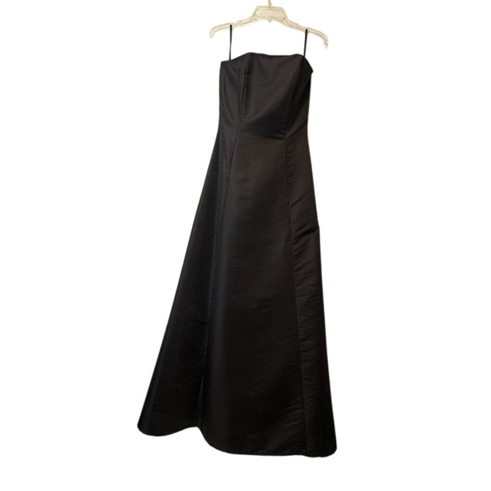 Elegant Black Midi Dress